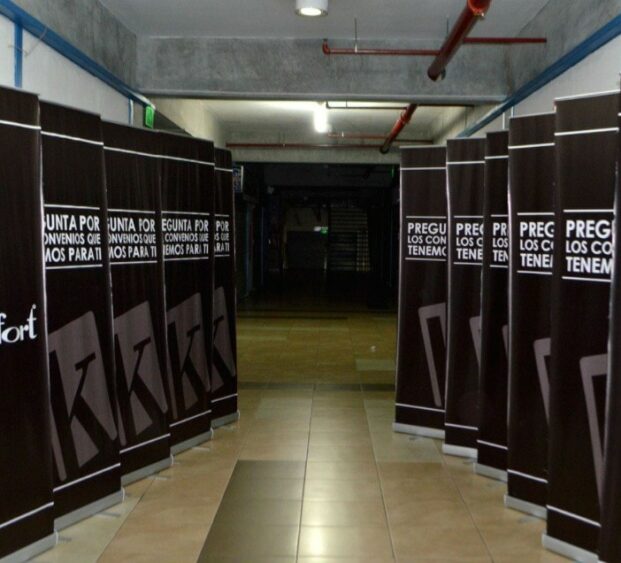Displays y Parantes