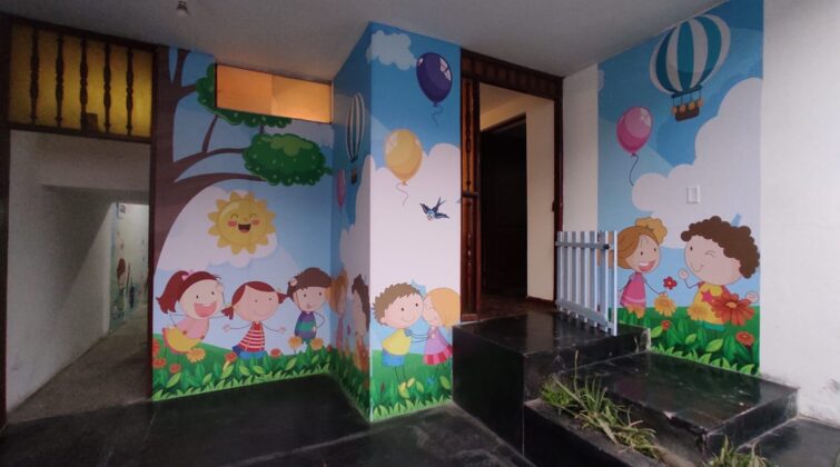 Impresión e instalación de vinil adhesivo